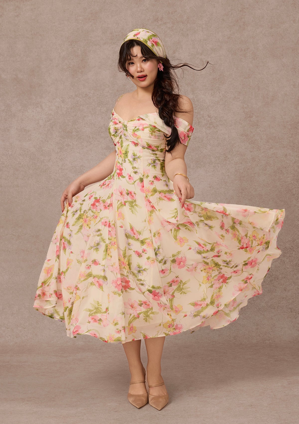 Curve&Plus Spring in Amalfi Dress