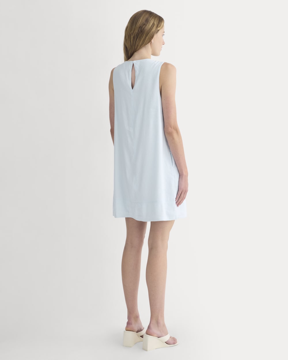 The Shift Dress in Stretch Linen | Skywriting