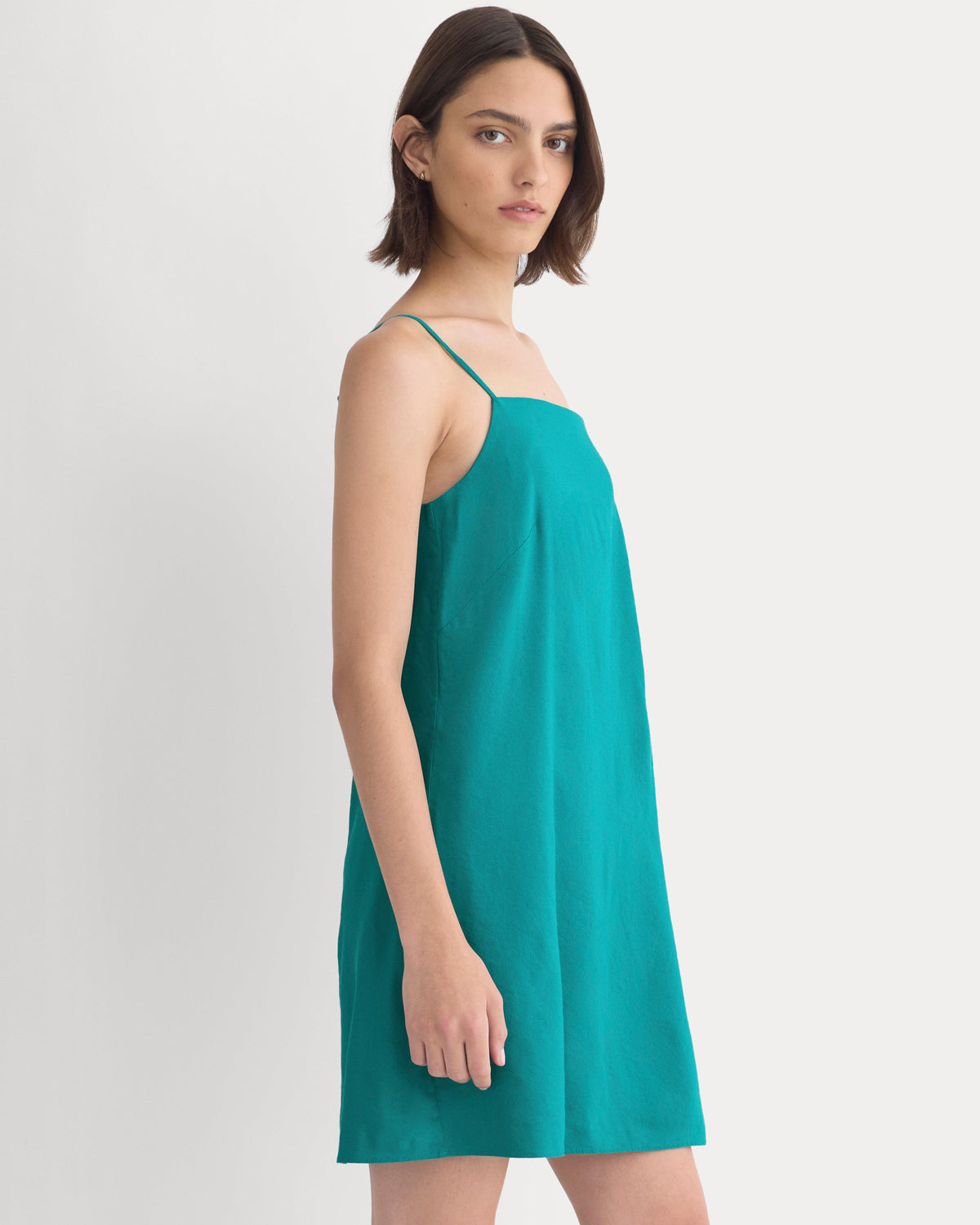 Mini Shift Dress in Stretch Linen | Everglade