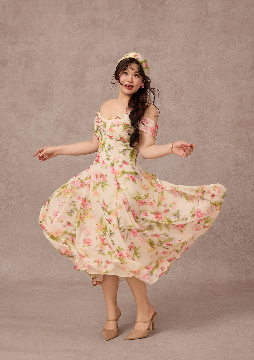 Curve&Plus Spring in Amalfi Dress