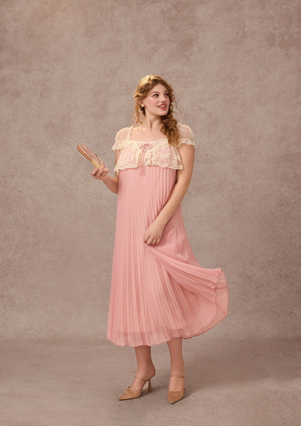 Curve&Plus Honeyed Peach Bloom Dress