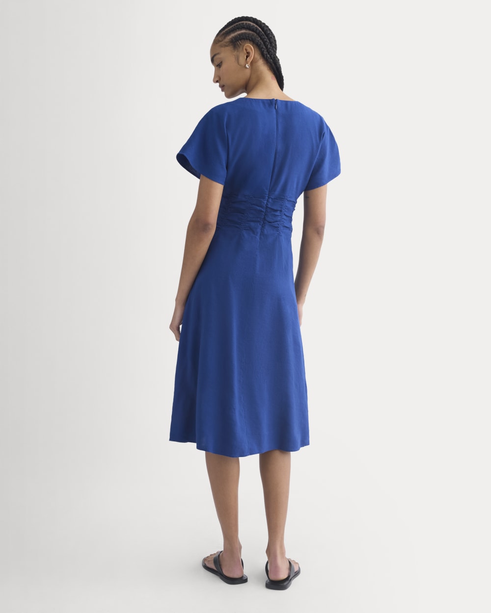 Cinched Dress in Stretch Linen | Estate Blue