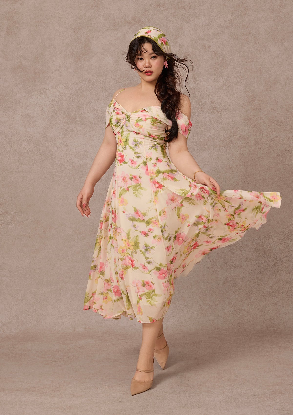 Curve&Plus Spring in Amalfi Dress