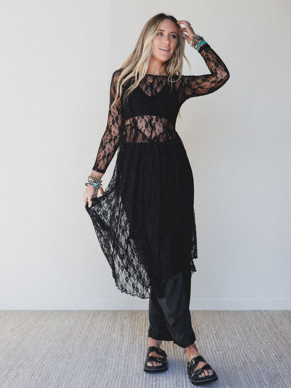 Sunstone Vale Dress - Black