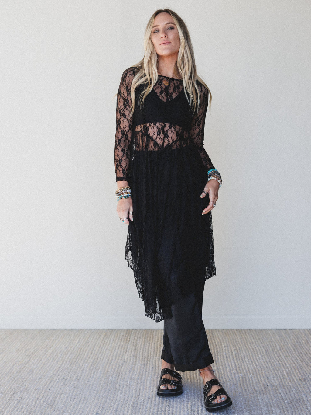 Sunstone Vale Dress - Black