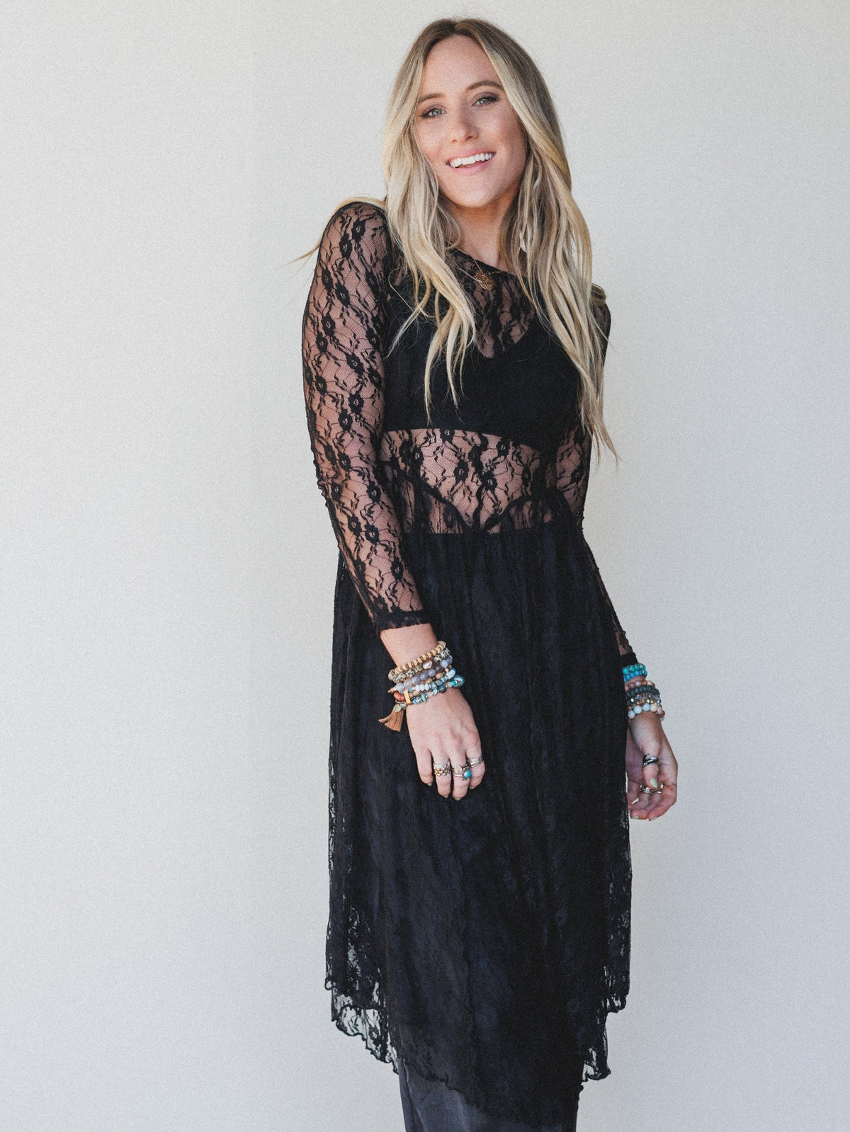 Sunstone Vale Dress - Black