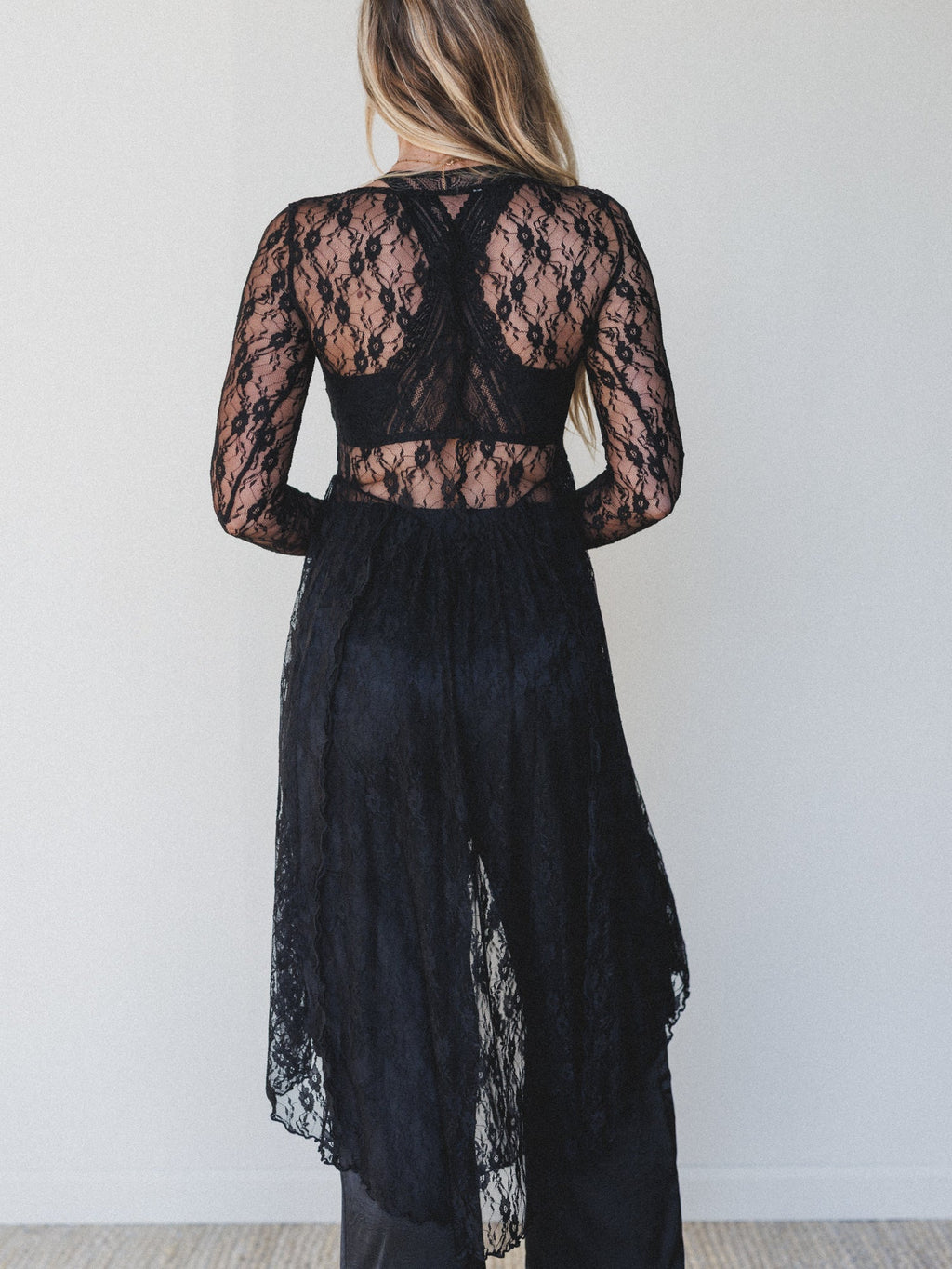 Sunstone Vale Dress - Black