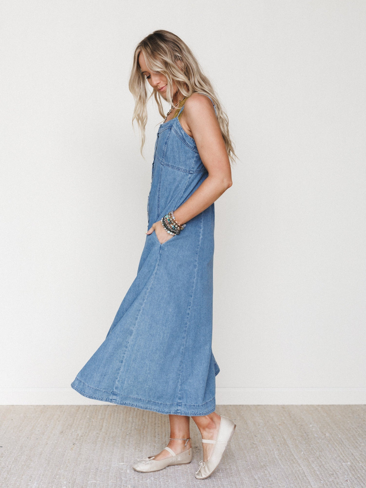 Small Town Girl Dress - Light Wash