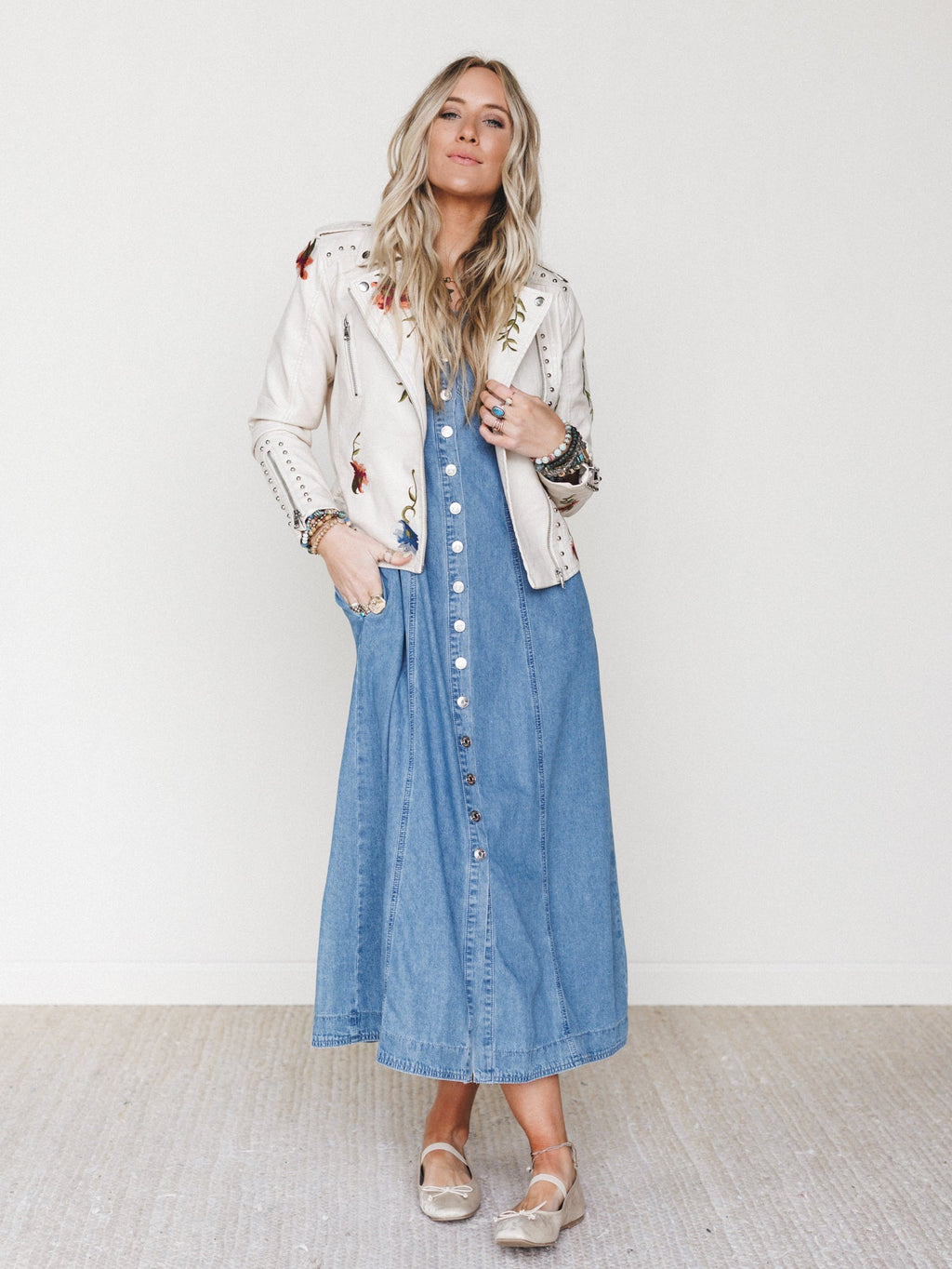 Small Town Girl Dress - Light Wash